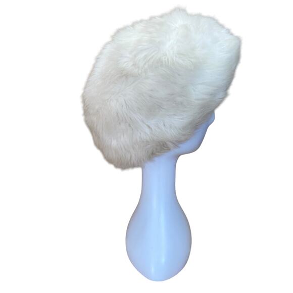 70s Vintage Betmar New York White Faux Fur Cossack Hat – Size Large - Picture 2 of 7